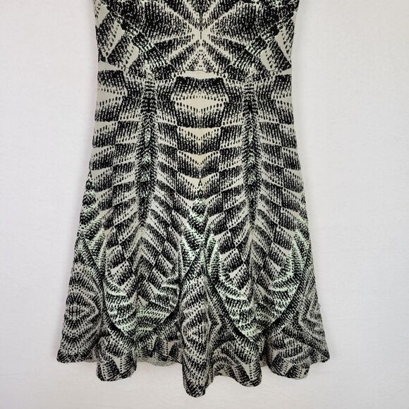 Ronny Kobo Womens Midi Tank Dress Size Small Black Knit Graphic Psychedelic Boho - Picture 6 of 8